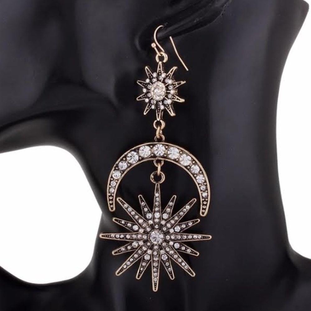 SUN, STAR & MOON EARRINGS - Picture 6 of 7